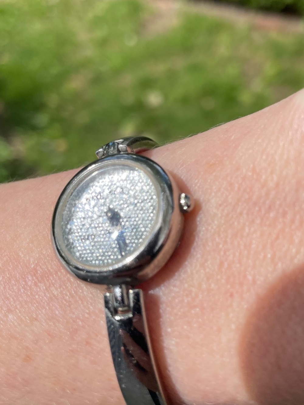 Nine West Sparkling-Face Y2K Watch with Bracelet Band Silver-tone - Picture 3 of 7